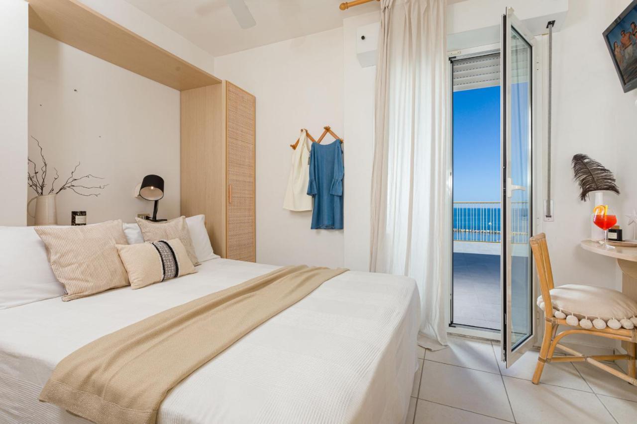 Hotel Teti Bellaria-Igea Marina Eksteriør billede