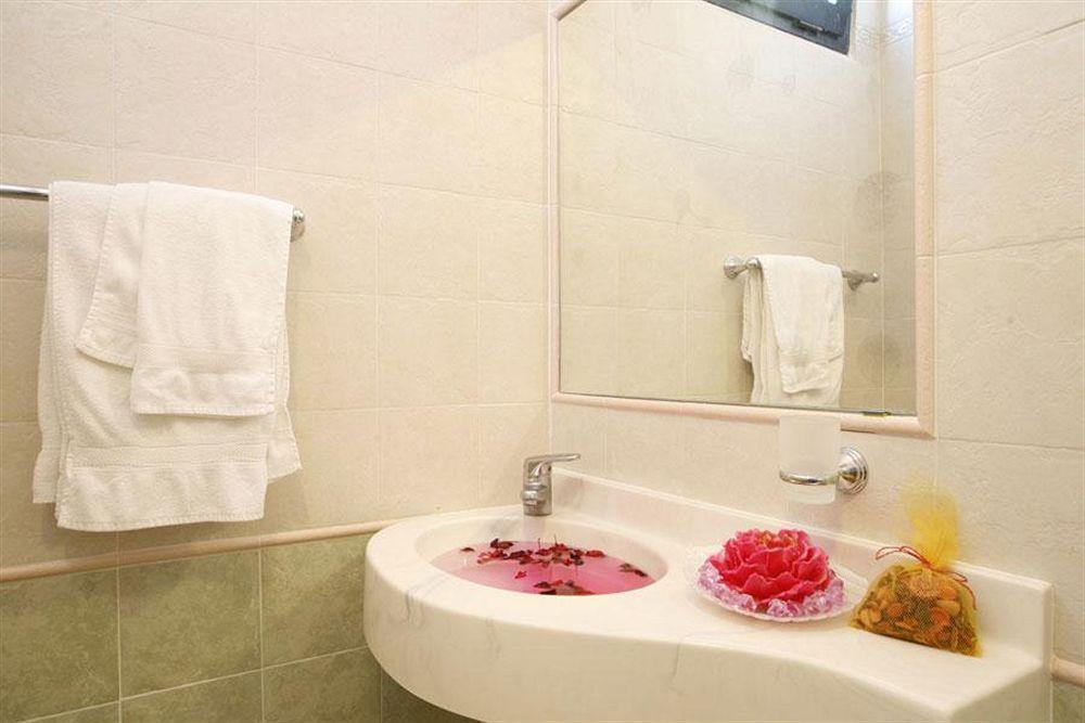 Hotel Teti Bellaria-Igea Marina Eksteriør billede