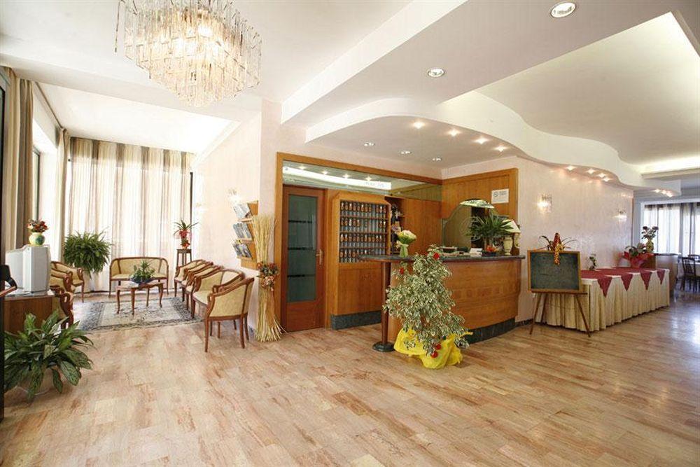 Hotel Teti Bellaria-Igea Marina Eksteriør billede